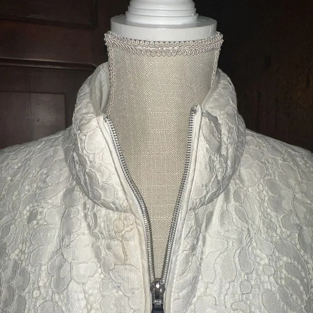Ruby Rd. Women's Full Zip Lace Puffer Vest‎ White Size 16 EUC